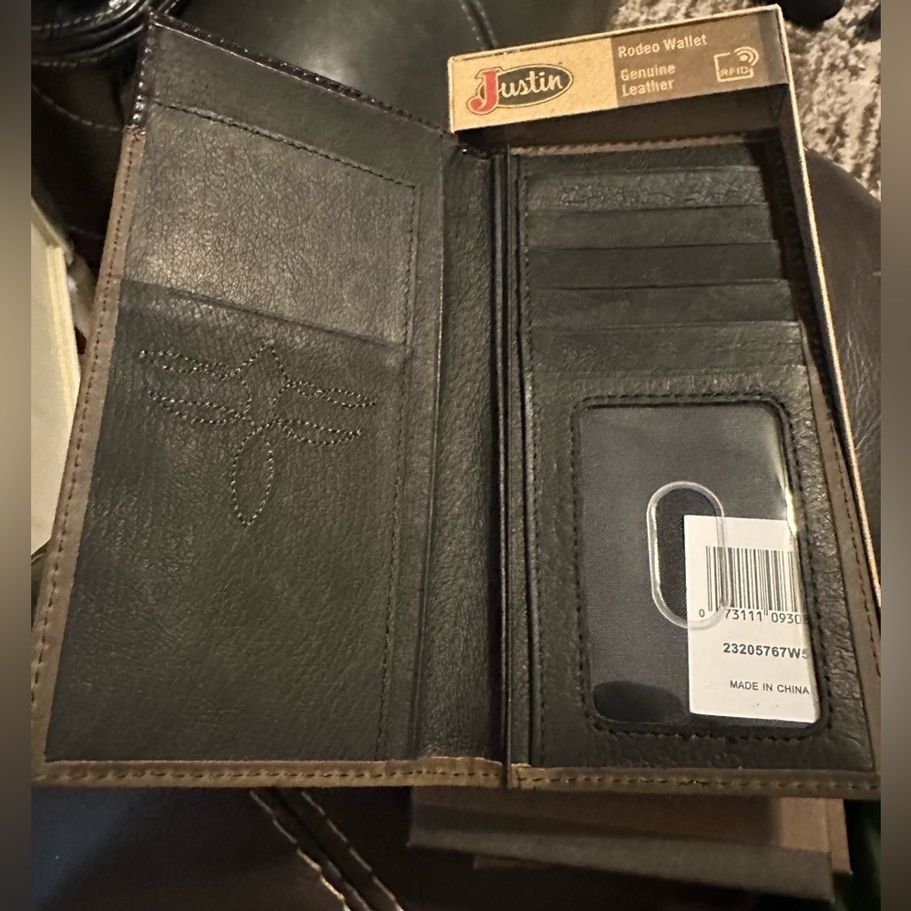Nwt Justin Rodeo Wallet - Picture 2 of 4